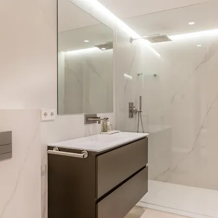 About Serenity Villa