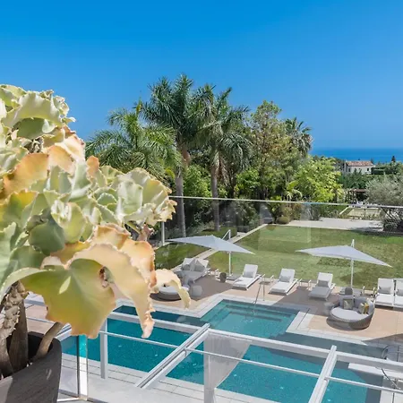 Villa About Serenity *