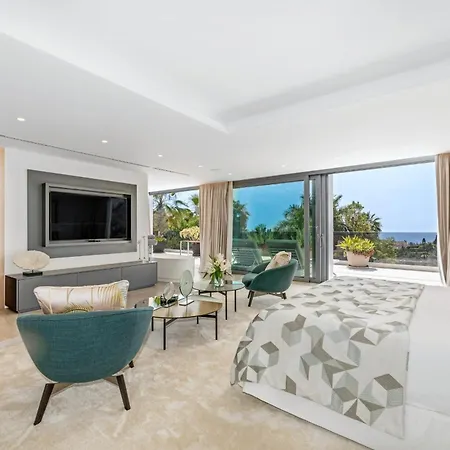 About Serenity Villa