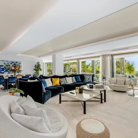 About Serenity Villa *