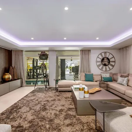 About Serenity Villa