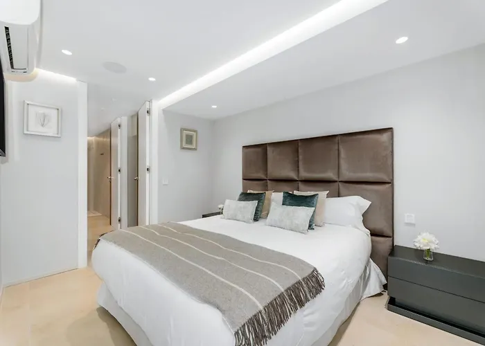 About Serenity Vila