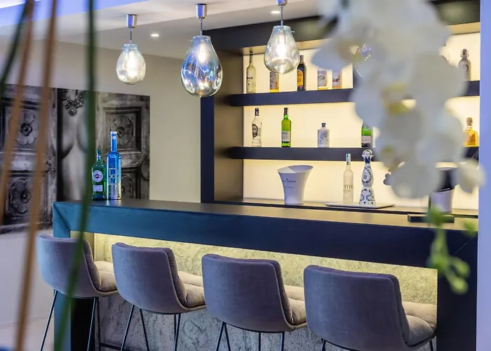 About Serenity Willa Marbella