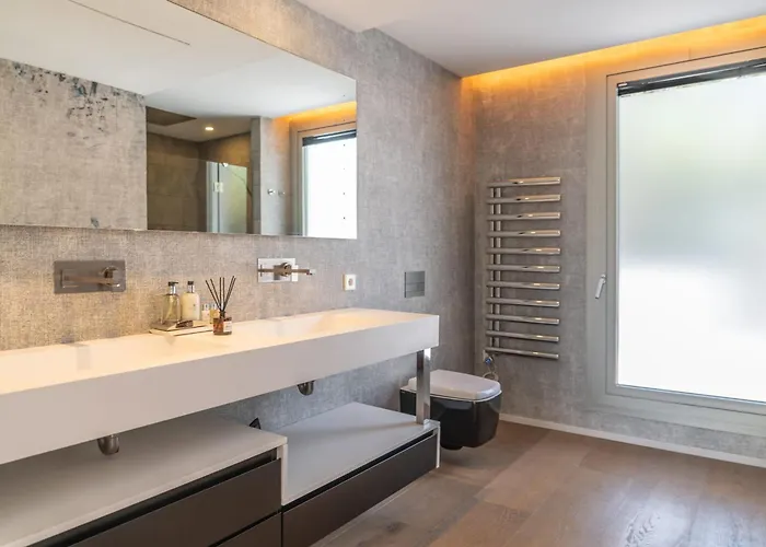 About Serenity Willa Marbella